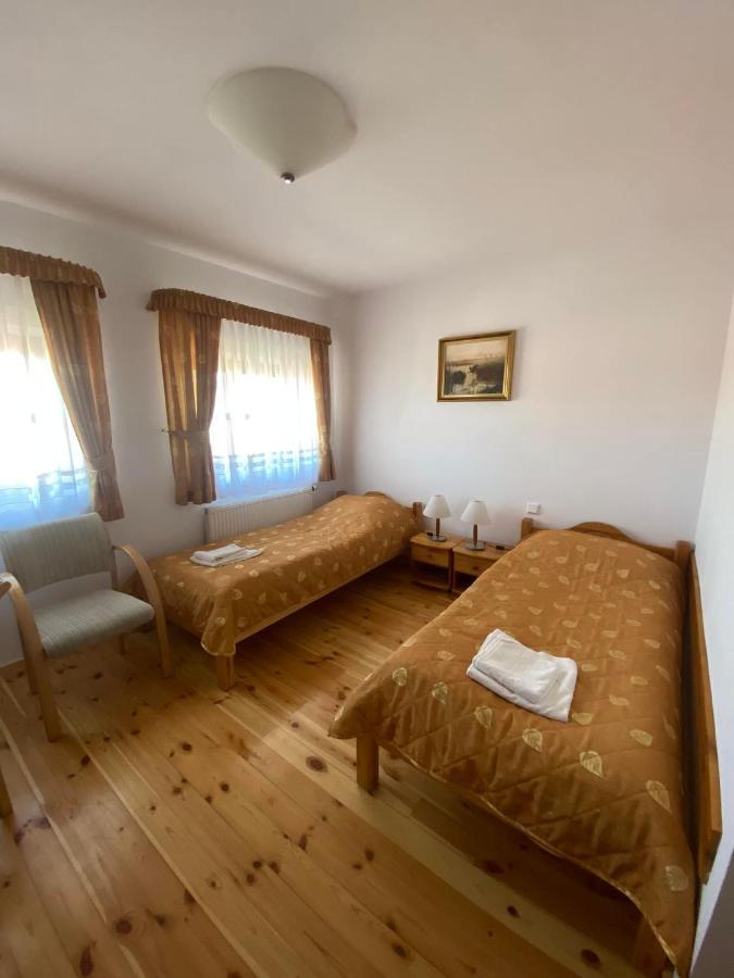Osrodek Wrzosowa Gora - Pokoje Ruciane-Nida Bagian luar foto