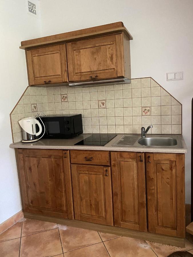 Osrodek Wrzosowa Gora - Pokoje Ruciane-Nida Bagian luar foto